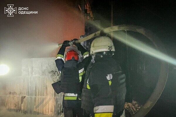 Ночной удар по югу Одесчины: есть повреждение депо и пострадавший (обновлено)