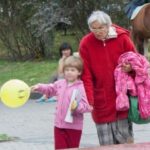 Умерла самая старшая мать Украины, родившая дочь в 65 лет