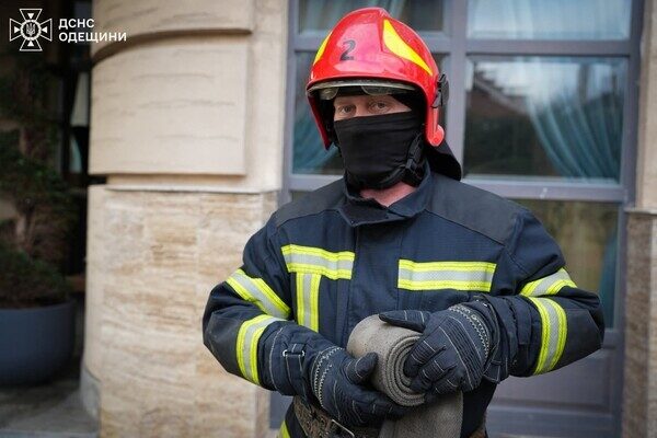 В Приморском районе Одессы взорвался повербанк: чуть не сгорела квартира В Приморском районе Одессы взорвался повербанк: чуть не сгорела квартира