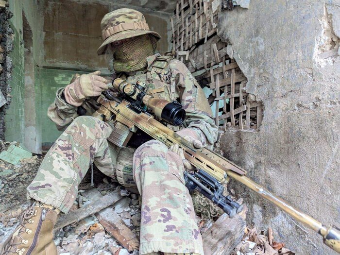 &laquo;Буває, декілька куль влучає в&nbsp;ворога, але він все одно біжить&nbsp;&mdash; на&nbsp;адреналіні. Моє завдання&nbsp;&mdash; поцілити йому в&nbsp;голову&nbsp;&mdash; тоді впаде&raquo;,&nbsp;&mdash; снайперка &laquo;Танго&raquo;