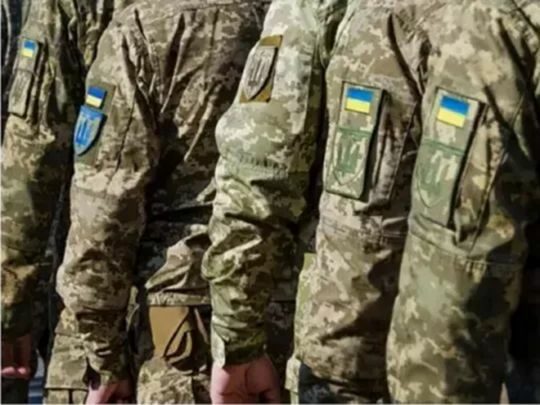 Чи&nbsp;може вручити повістку на&nbsp;вулиці &laquo;переодягнений&raquo; співробітник ТЦК: військовий юрист дав однозначну відповідь