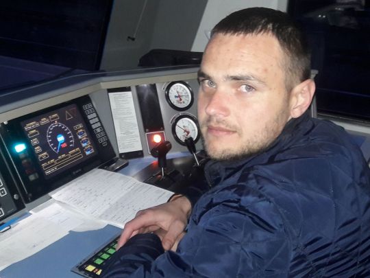 Стара &laquo;кругломорда&raquo; електричка їздить по&nbsp;всій Україні: блогер-залізничник про залаштунки своєї роботи