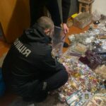 Аксесуари для ритуалів та біодобавки: тернопільські поліцейські припинили діяльність двох груп шахраїв