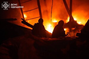 Ночной обстрел Одессы: под ударом оказался промышленный объект