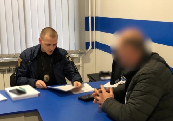 Более двух миллионов гривен убытков на дровах для ВСУ: в Одесской области разоблачили чиновника Более двух миллионов гривен убытков на дровах для ВСУ: в Одесской области разоблачили чиновника