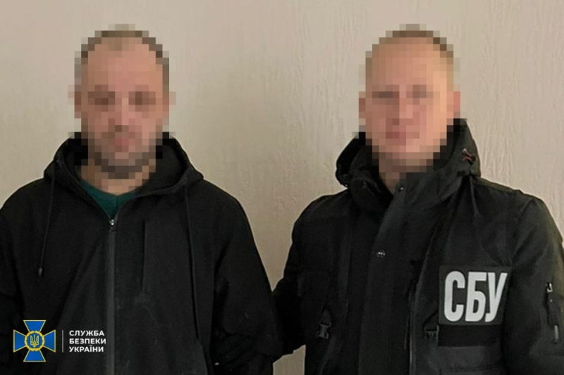 На&nbsp;Одещині шукачі &laquo;легких грошей&raquo; сядуть довічно за&nbsp;реєстрацію Starlink для росіян (фото, відео)