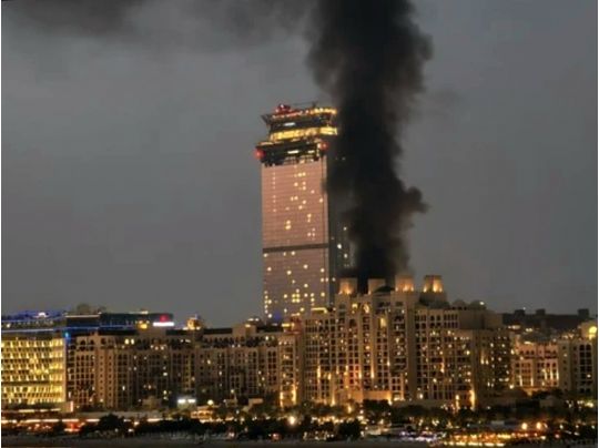 Шахеди та&nbsp;ракети над Дубаєм, Іран блокує Ормузьку протоку, Алі Хаменеї можливо вбито: що&nbsp;відбувається на&nbsp;Близькому Сході (відео)