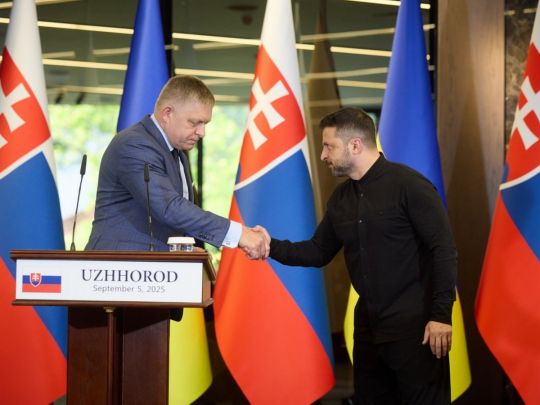 Все заради російської нафти: Фіцо хоче залишити Україну без світла