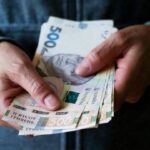 «Зарплатна аномалія»: із середньою зарплатою в Україні діється щось дивне