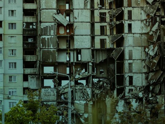 Війна з&nbsp;Україною стала чорною дірою для рф: росія виснажується та&nbsp;втрачає зовнішній вплив