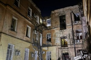 Почти полтора десятка пострадавших: что известно о последствиях ночного удара по Одессе