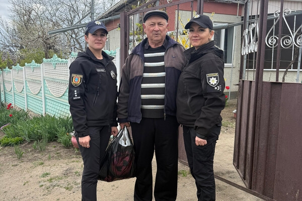 Годовщина аварии на Чернобыльской АЭС: полицейские Одесчины почтили память ликвидаторов