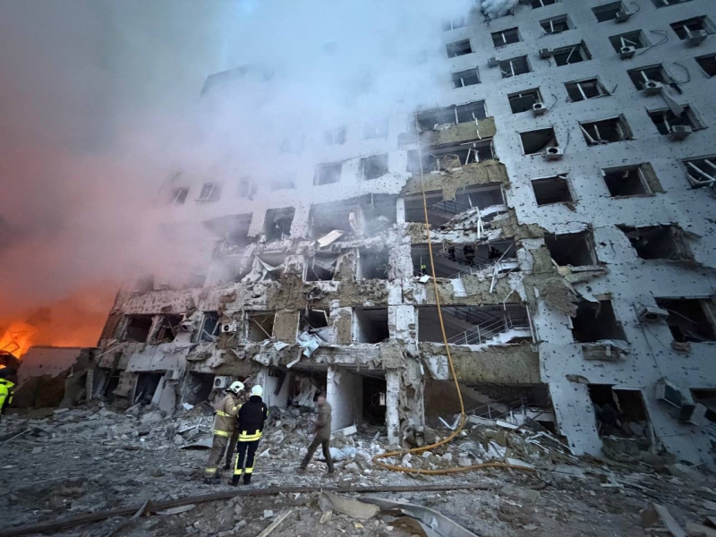 Окупанти вдарили по&nbsp;українським містам: знищені будинки, багато загиблих та&nbsp;постраждалих (фото)