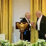 Подарунок із натяком: що Чарльз III вручив Трампу в Білому домі (відео)
