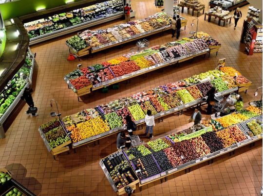 Важливі продукти подорожчають на&nbsp;80%: українців попередили про зростання цін
