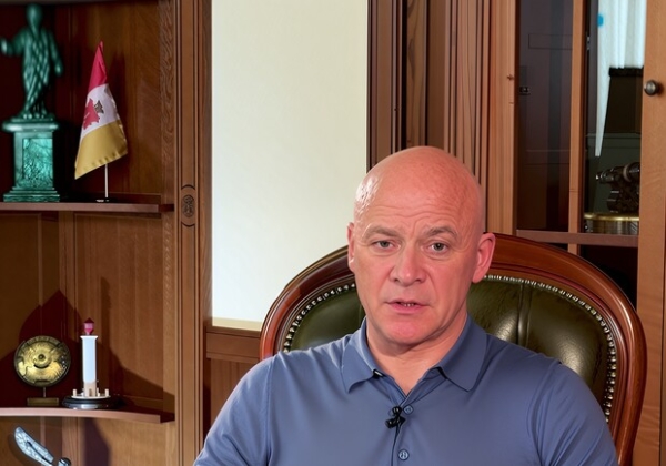"Слепили просроченную халтуру": экс-мэр Одессы сообщил новые детали дела о прекращении гражданства