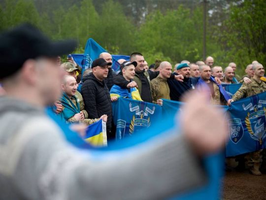 Україна повернула ще&nbsp;205 полонених: відбувся перший етап обміну 1000 на&nbsp;1000 (фото, відео)