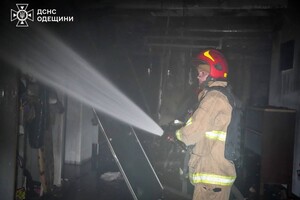 Российские БпЛА ударили по домам в Одессе: среди пострадавших – дети (обновлено) Российские БпЛА ударили по домам в Одессе: среди пострадавших – дети (обновлено)